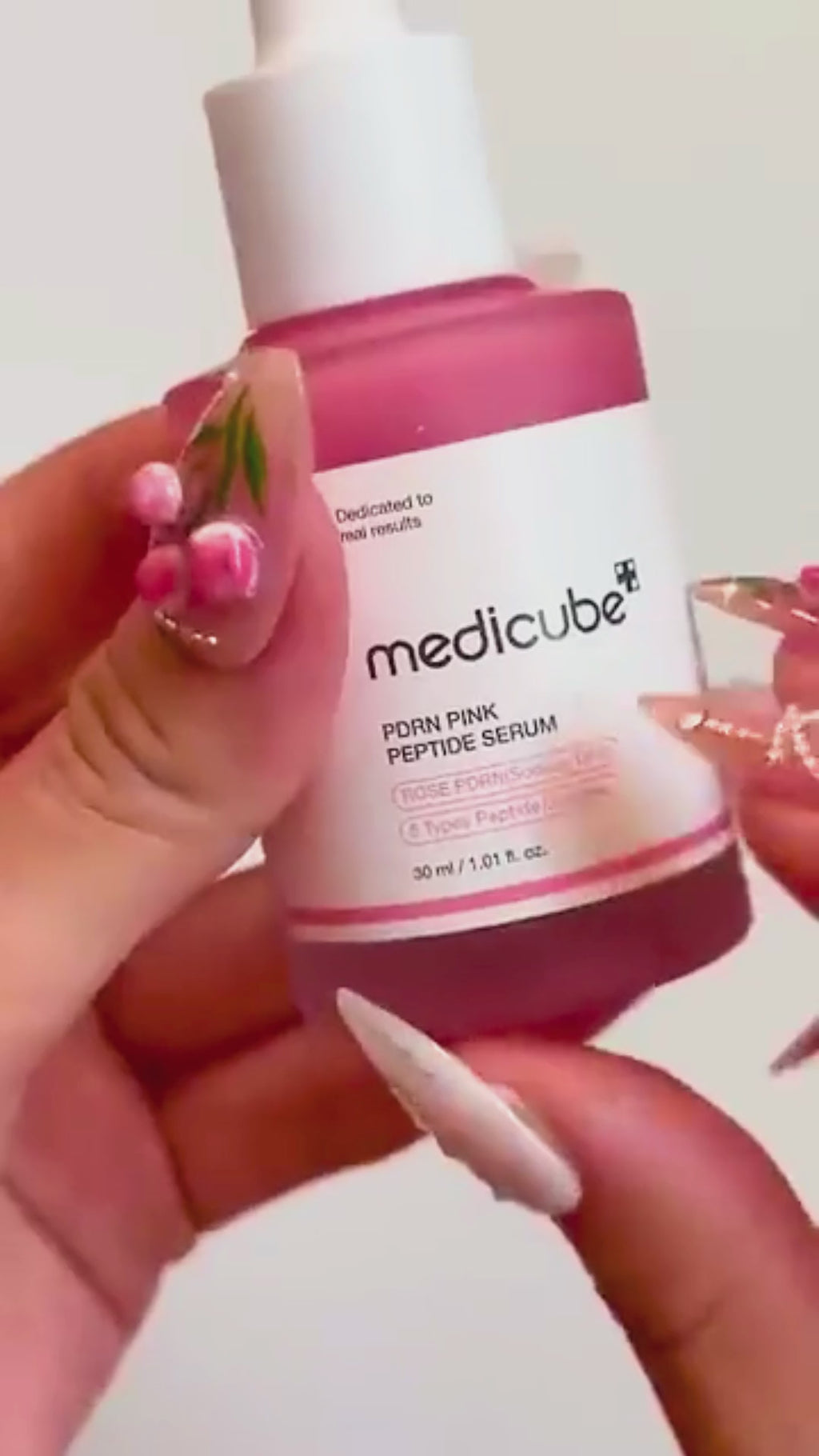 Medicube PDRN Pink Peptide Serum 30ml